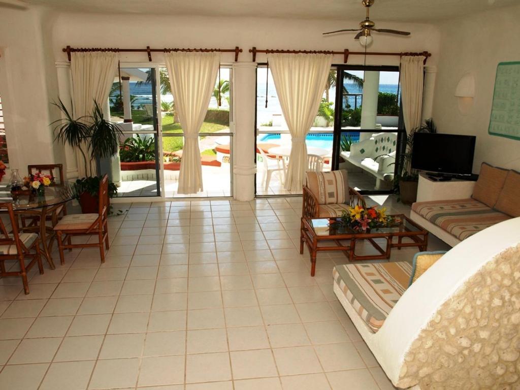 أكومال Villas Flamingo الغرفة الصورة