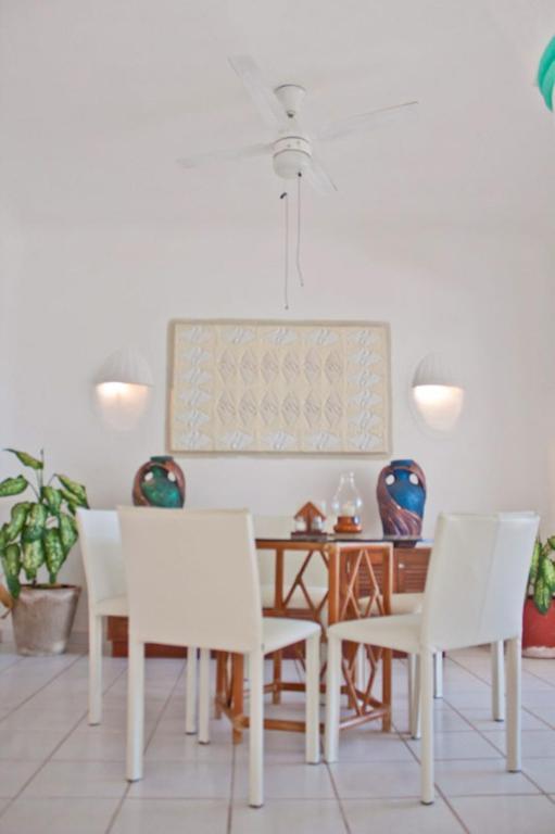أكومال Villas Flamingo الغرفة الصورة