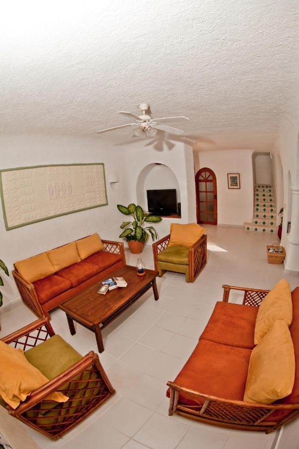 أكومال Villas Flamingo الغرفة الصورة